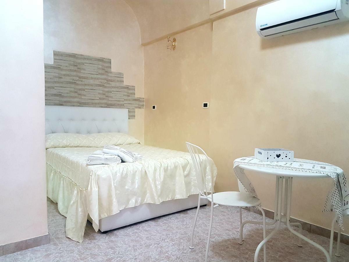 Impero Apartament Ostuni Apartment Exterior photo